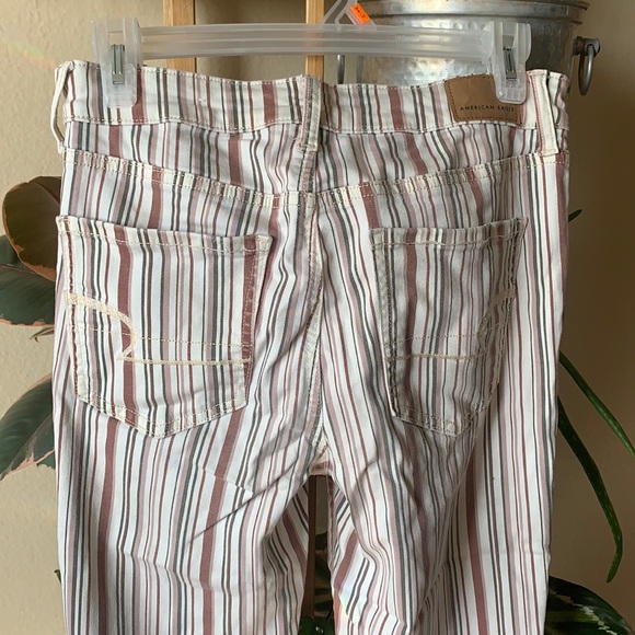 High Rise Stretch Skinny Stripped American Eagle Jeans - Picture 1 of 5